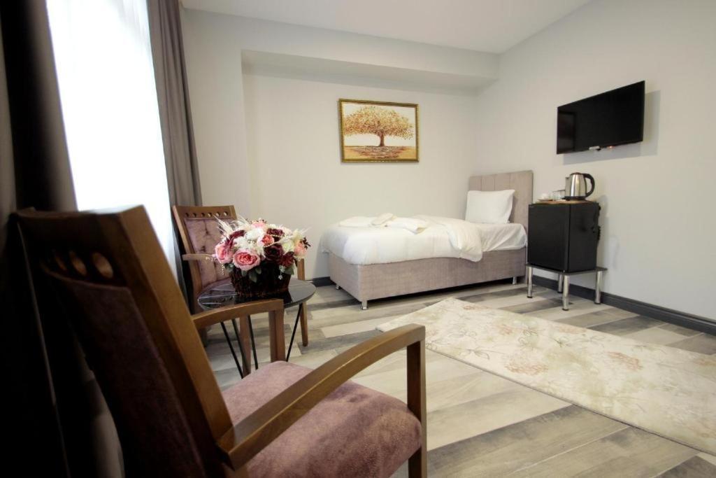 Gueler Palas Istanbul Hotel Bagian luar foto