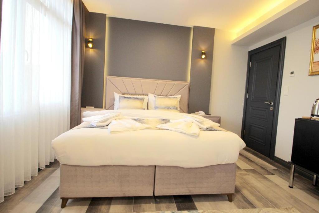 Gueler Palas Istanbul Hotel Bagian luar foto